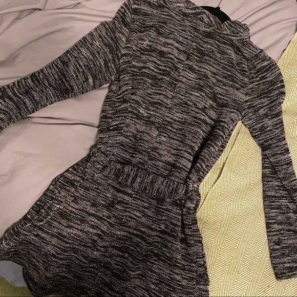 LOFT Long Wrap Sweater Cardigan XS petite - Picture 5 of 5